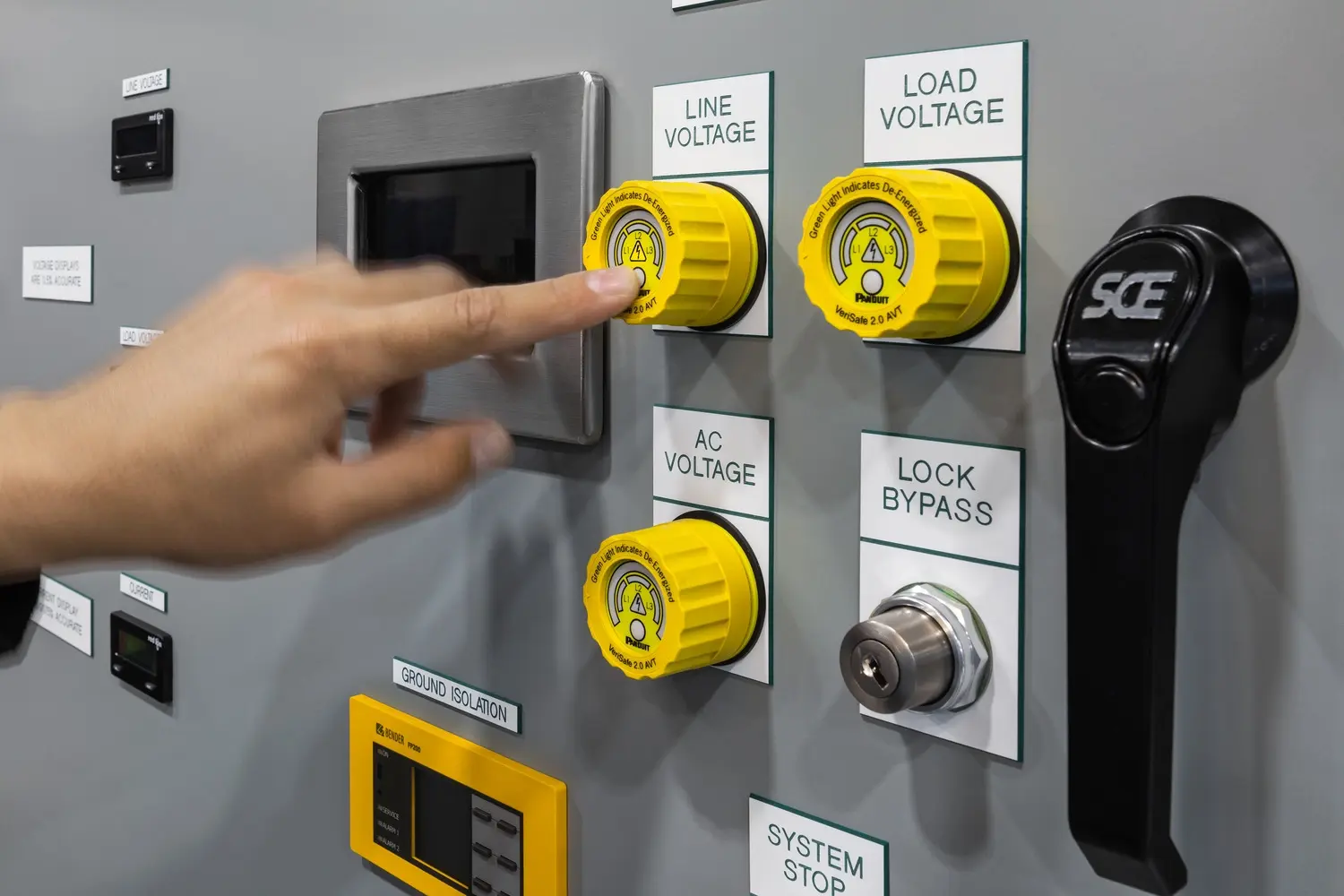 Five Red Flags that Manufacturing Safety Equipment is Compromised