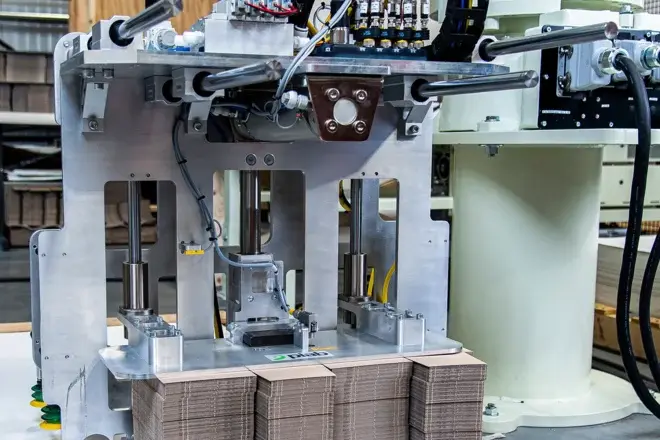 Robotic Palletizer Boosts Efficiency in Packaging Line