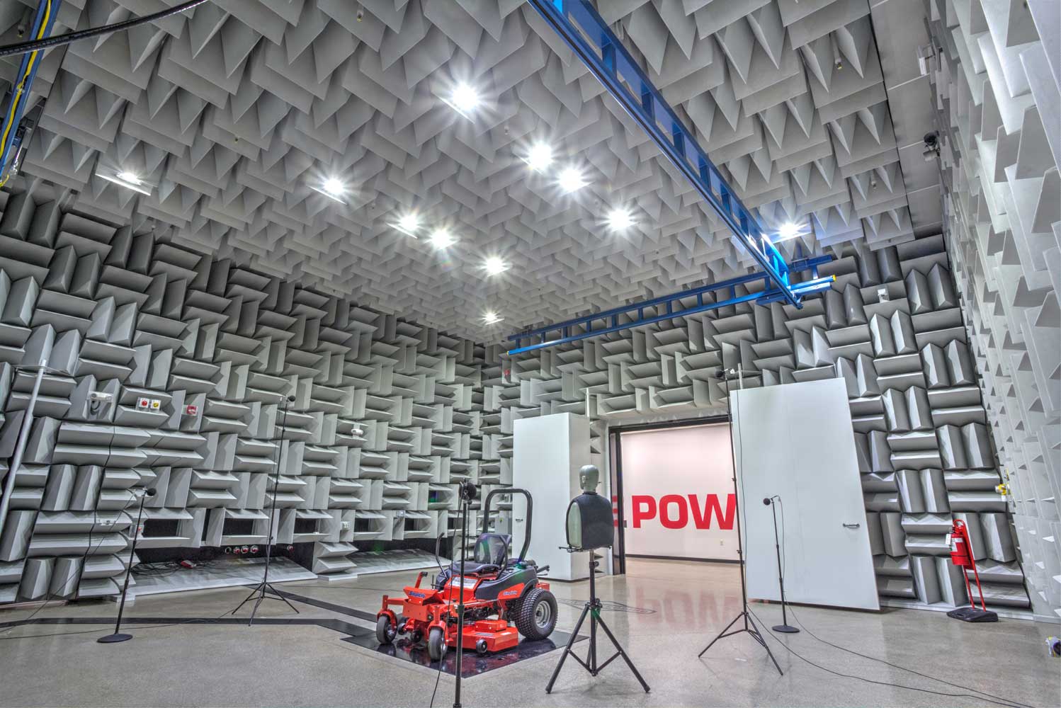 Hemi Anechoic Chamber NVH Lab